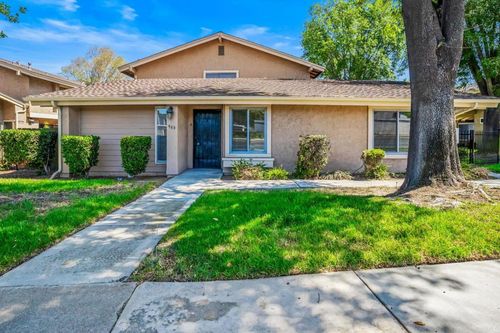 965 Jamacha Rd, El Cajon, CA, 92019-3272 | Card Image
