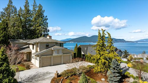 4612 Cypress Drive, Anacortes, WA, 98221 | Card Image
