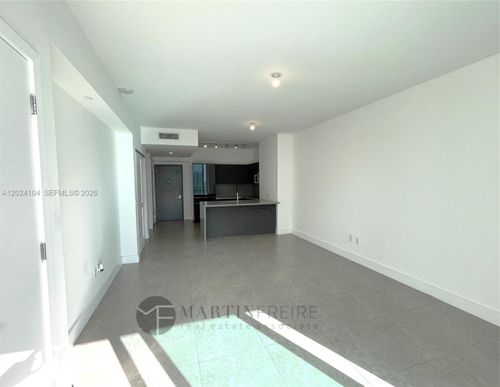 2005-1080 Brickell Ave, Miami, FL, 33131-3998 | Card Image