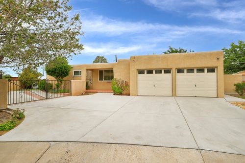 9609 Arvilla Ct Ne, Albuquerque, NM, 87111-4700 | Card Image