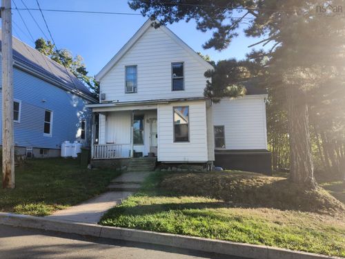 220 Oak St, New Glasgow, NS, B2H4H2 | Card Image