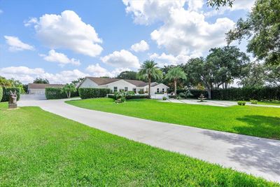 13675 Sw 24th St, House other with 6 bedrooms, 4 bathrooms and null parking in Davie FL | Image 3