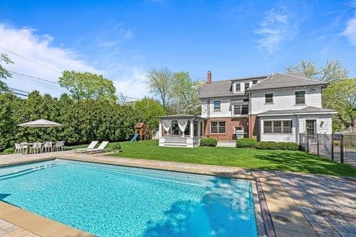 54 Wedgemere Ave, Winchester, MA, 01890-2441 | Card Image