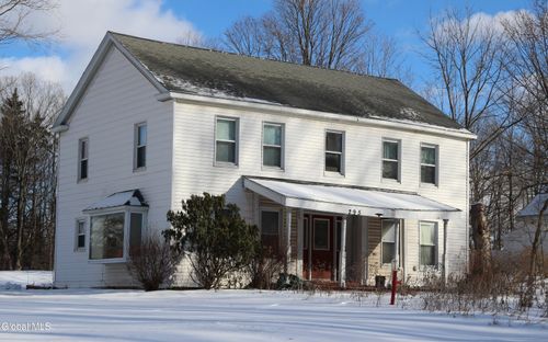 295 W Sand Lake Rd, Wynantskill, NY, 12198-8136 | Card Image