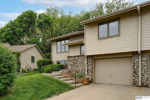 1115 Arbor Ridge Dr, Council Bluffs, IA, 51503-5067 | Card Image