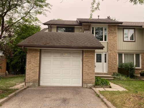 4272 Gayling Gdns, Mississauga, ON, L5L1Z9 | Card Image
