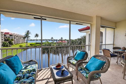 apt-b3-102 Half Moon Cir, Hypoluxo, FL, 33462-5443 | Card Image