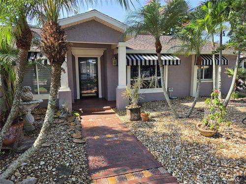 1132 Ridge Dr, PALM HARBOR, FL, 34683-2725 | Card Image