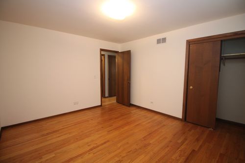 2740 N Marmora Ave, Chicago, IL, 60639-1215 | Card Image