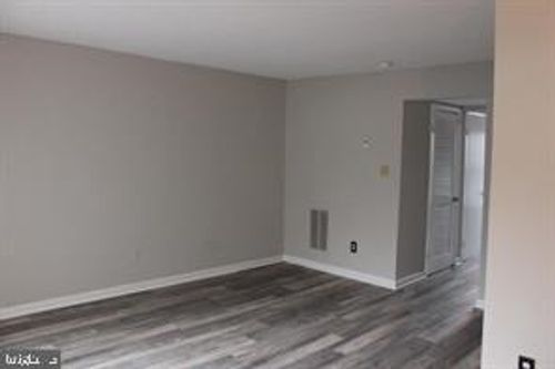 75 Oak Dr, STAFFORD, VA, 22554-5051 | Card Image