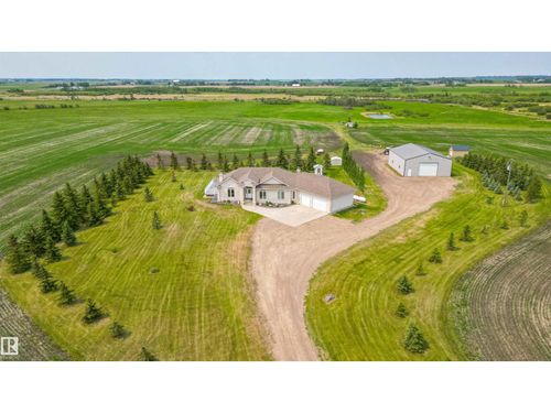 55116 Range Road 234, Sturgeon County, AB, T8T2A7 | Card Image