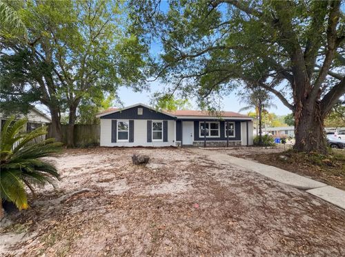 2126 Smithfield Cir S, LAKELAND, FL, 33801-6633 | Card Image