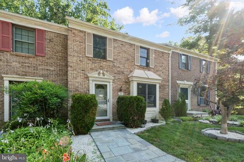 5997 Clerkenwell Ct, BURKE, VA, 22015-3261 | Card Image