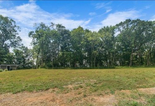 866 Shady Bluff Trl, Clarksville, TN, 37043-5974 | Card Image