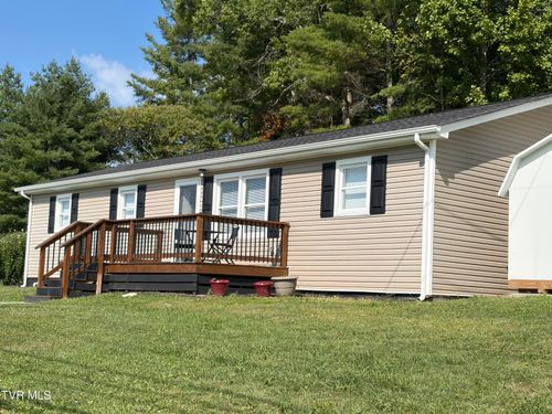 2808 Highway 67 W, Mountain City, TN, 37683-6006 | Card Image
