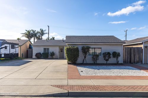 525 N 7th St, Lompoc, CA, 93436-4823 | Card Image
