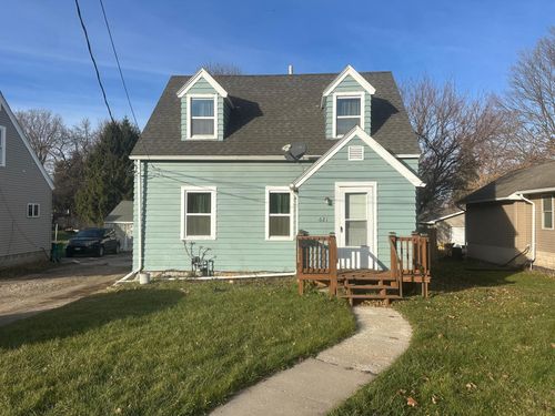 621 E 7th St, Albert Lea, MN, 56007-3115 | Card Image