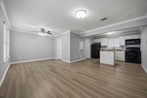 14-1548 Ashland St, Houston, TX, 77008-4156 | Card Image