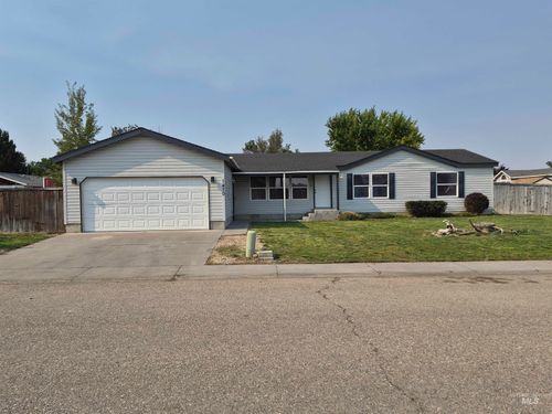 1470 Windmere Dr, Mountain Home, ID, 83647-2493 | Card Image