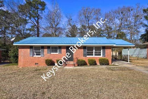 2682 Tredway Dr, Macon, GA, 31211-2329 | Card Image