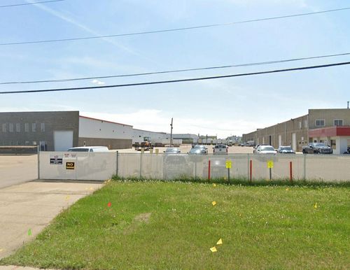 6309 76 Ave Nw, Edmonton, AB, T6B0A7 | Card Image