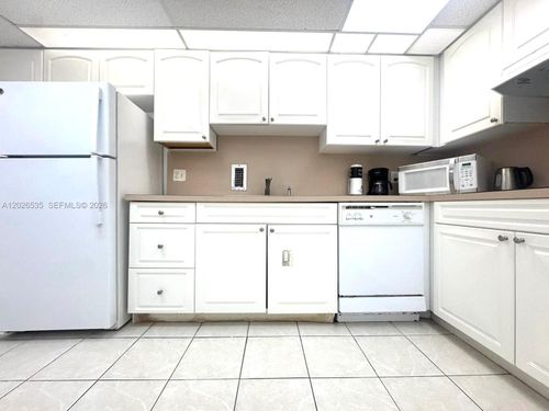 15l-4001 S Ocean Dr, Hollywood, FL, 33019-3005 | Card Image