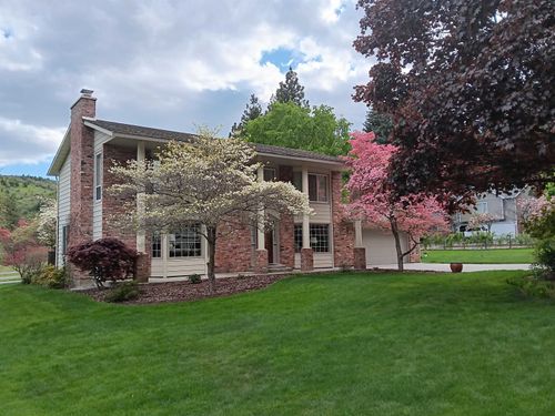 9520 E Holman Rd, Spokane, WA, 99206-9226 | Card Image