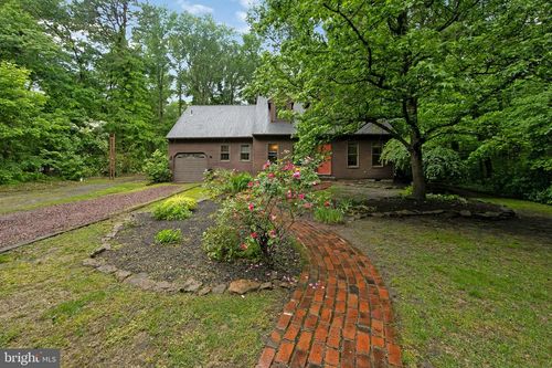 51 East Rd, GIBBSBORO, NJ, 08026-1345 | Card Image