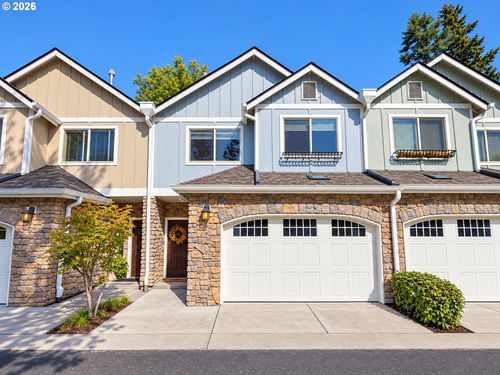 7c-1979 Ne 48th Way, Hillsboro, OR, 97124-6010 | Card Image