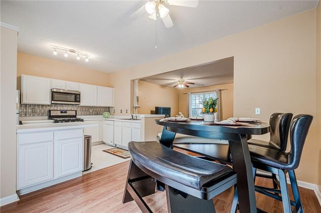3746 Berkeley Xing, Townhouse with 2 bedrooms, 3 bathrooms and 2 parking in Duluth GA | Image 9