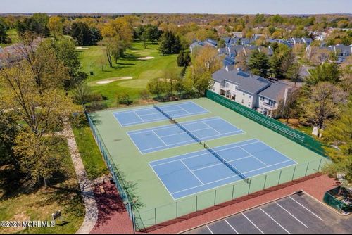 129 Tulip Ln, Freehold, NJ, 07728-4091 | Card Image