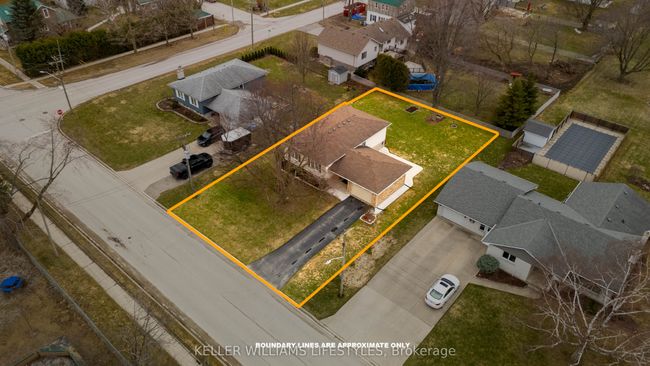 60 James St N, House other with 3 bedrooms, 2 bathrooms and 2 parking in Forest ON | Image 40