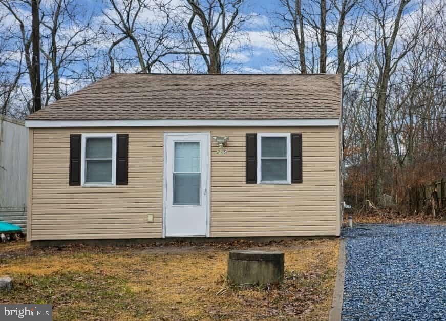 Residential in MILLVILLE