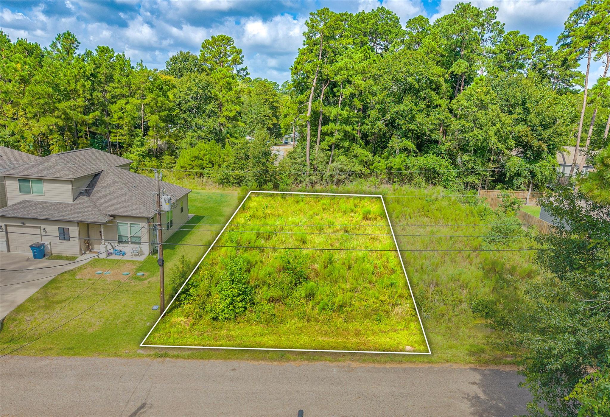 Land in Montgomery 2