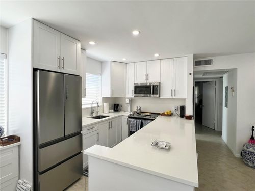 548-548 Durham S, Deerfield Beach, FL, 33442-2577 | Card Image