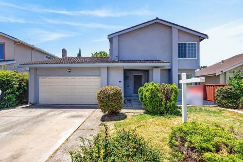 5720 Sagewell Way, San Jose, CA, 95138-1640 | Card Image