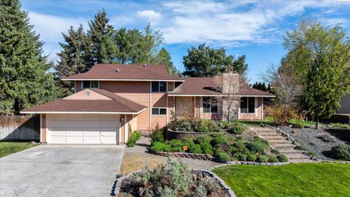 120 Macarthur St, Richland, WA, 99354-1632 | Card Image