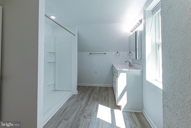 2450 Happy Creek Rd, House other with 3 bedrooms, 2 bathrooms and null parking in FRONT ROYAL VA | Image 17