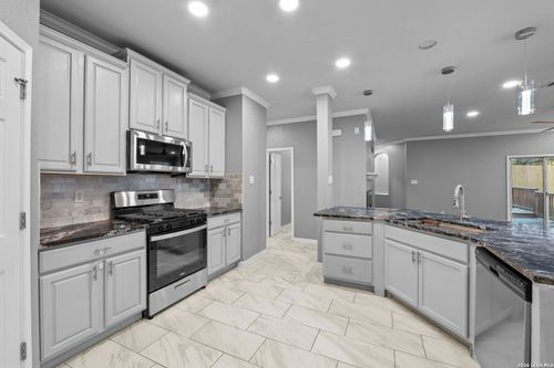 707 Lorimor Ct, San Antonio, TX, 78258-4363 | Card Image