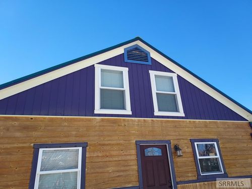 701 Idaho Ave, Salmon, ID, 83467-4622 | Card Image
