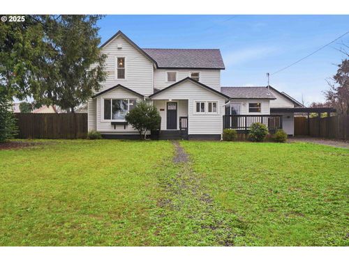 820 Barclay Hills Dr, Oregon City, OR, 97045-2816 | Card Image