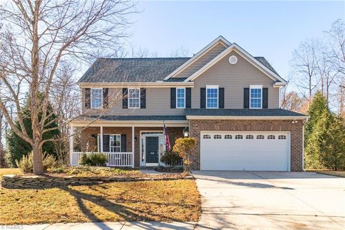 210 Waters Edge Dr, Archdale, NC, 27263-3448 | Card Image