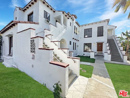 5934 Willoughby Avenue, Hollywood, CA, 90038 | Card Image