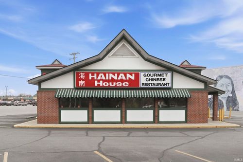 1820 Bluffton Rd, Fort Wayne, IN, 46809-1306 | Card Image