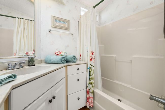 Full size tub | Image 12