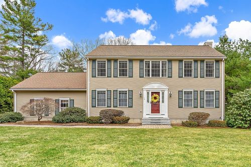 16 Christopher Dr, Grafton, MA, 01519-1067 | Card Image