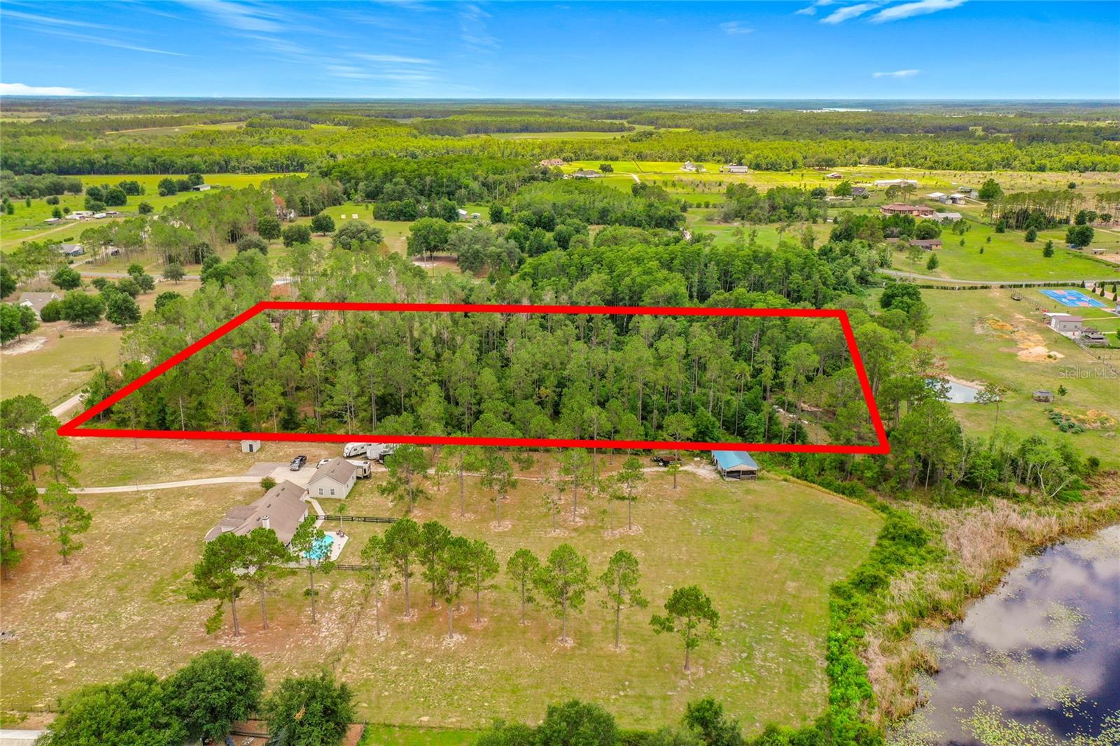 Land in CLERMONT 2