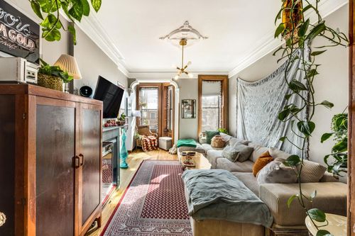 apt-2r-298 2nd St, Jersey City, NJ, 07302-2735 | Card Image