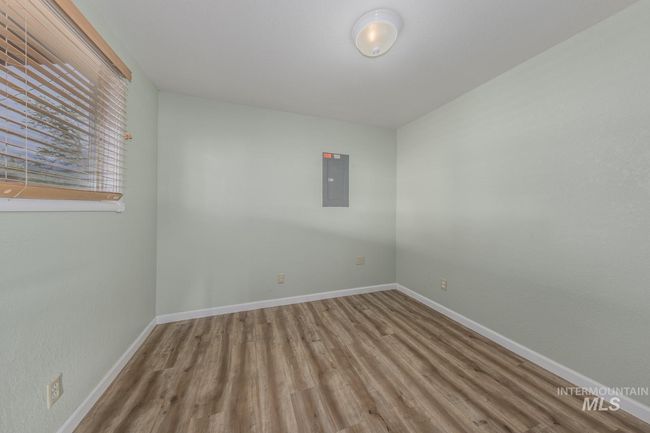 2445 Orchard Rd, House other with 4 bedrooms, 3 bathrooms and 4 parking in Council ID | Image 19