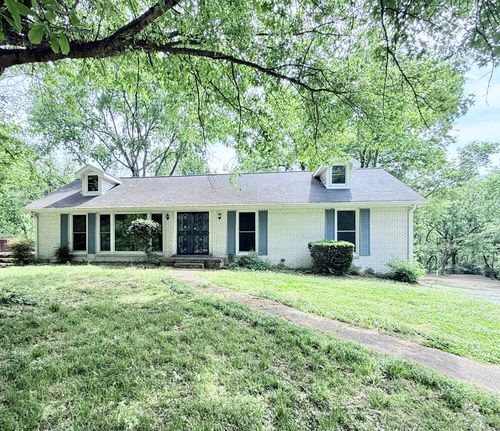 5090 Blue Hole Rd, Antioch, TN, 37013-3710 | Card Image